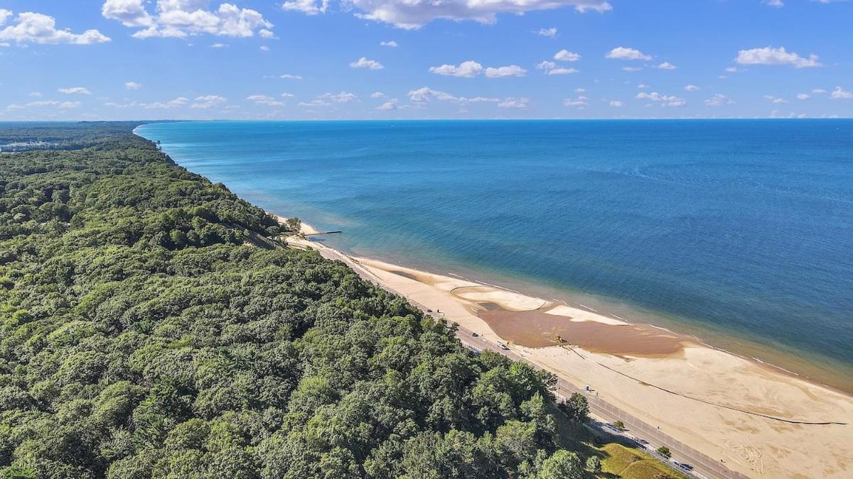 Coastal Comfort Meets Beachside Bliss Muskegon Buitenkant foto